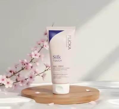FLiCKA Silk Touch 3?in?1 Moisturizer & Primer | Hydrating, Lightweight, Long?Lasting | Pore Minimizer | - Image 4