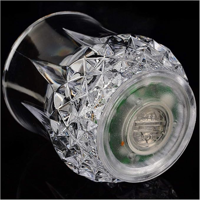 Single pcs - Lighting glass Led Flashing Water Inductive Rainbow Color Cup LED Glowing Water Mug Colorful Glowing Cup Pour Water And It Lights Up Inductive Pineapple Cup KTV Bar Color Changing Beer Cup 200ml - Image 2