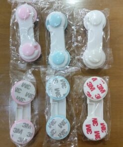 1 Pc - Children Kid Drawer Lock Baby safe Angle Sliding Door Plastic Child safety locks products ( random color )