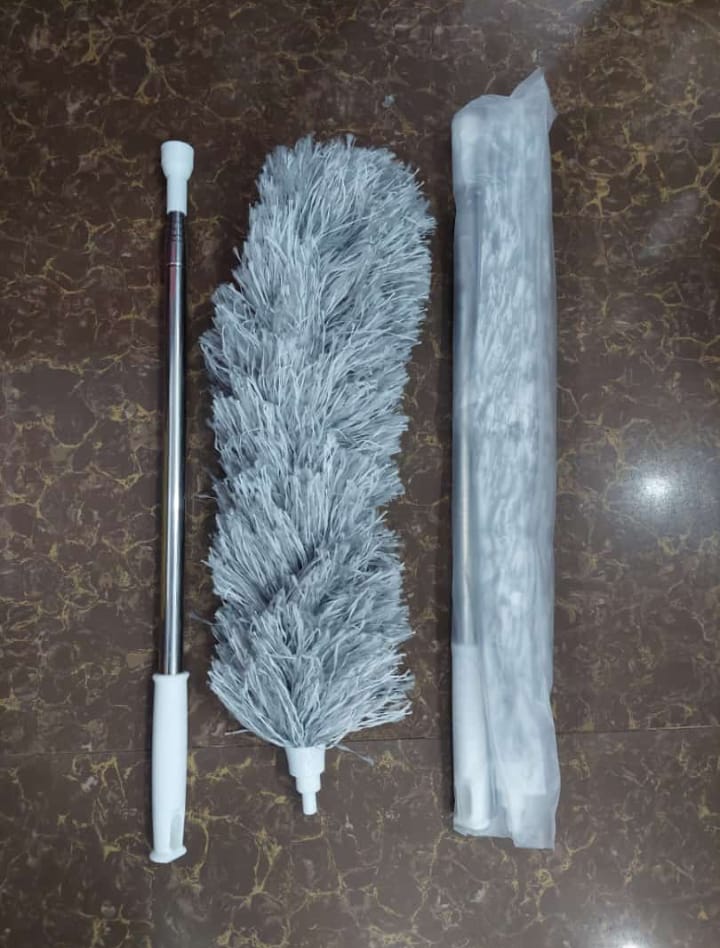 Extendable Microfiber Duster