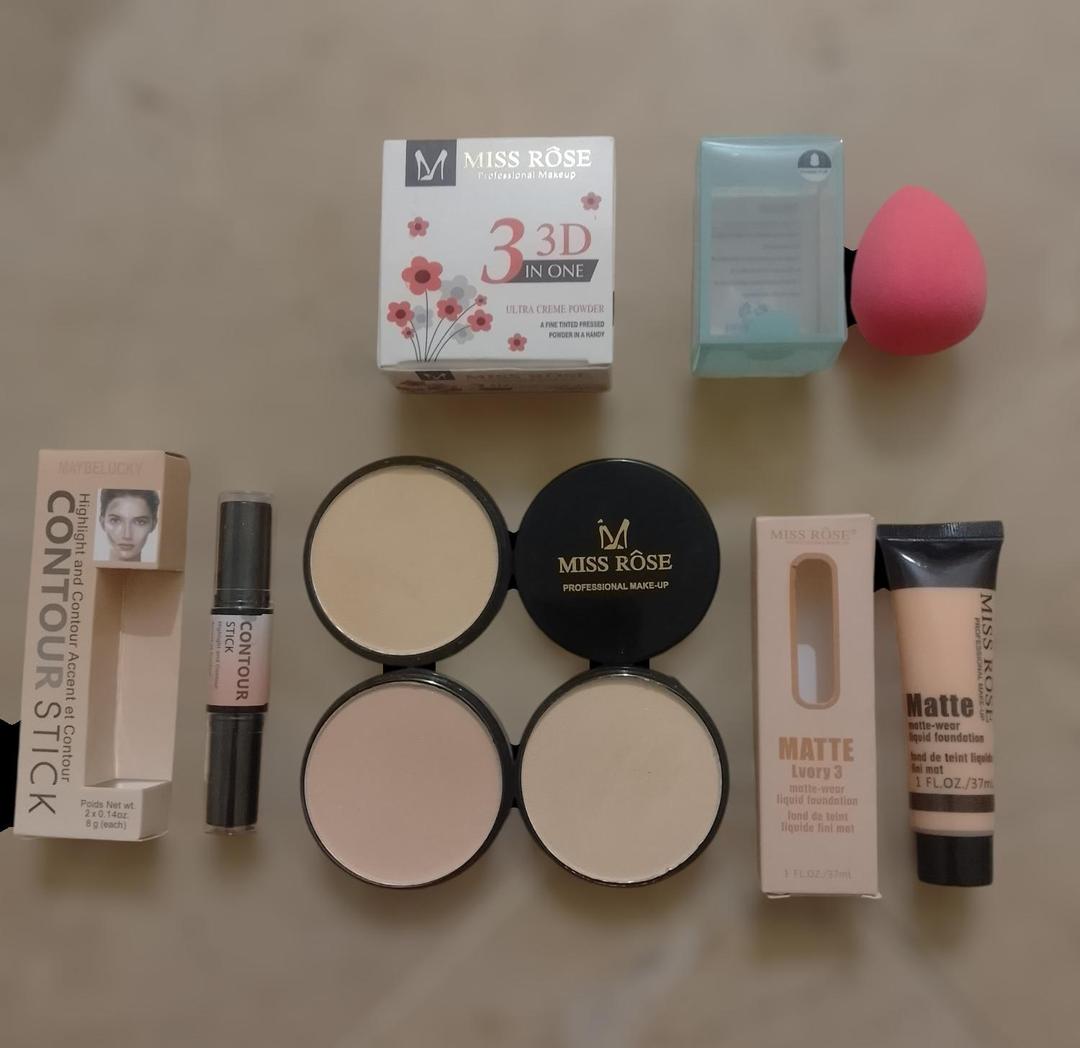 4 in 1 Deal Make Up Deal - Image 2