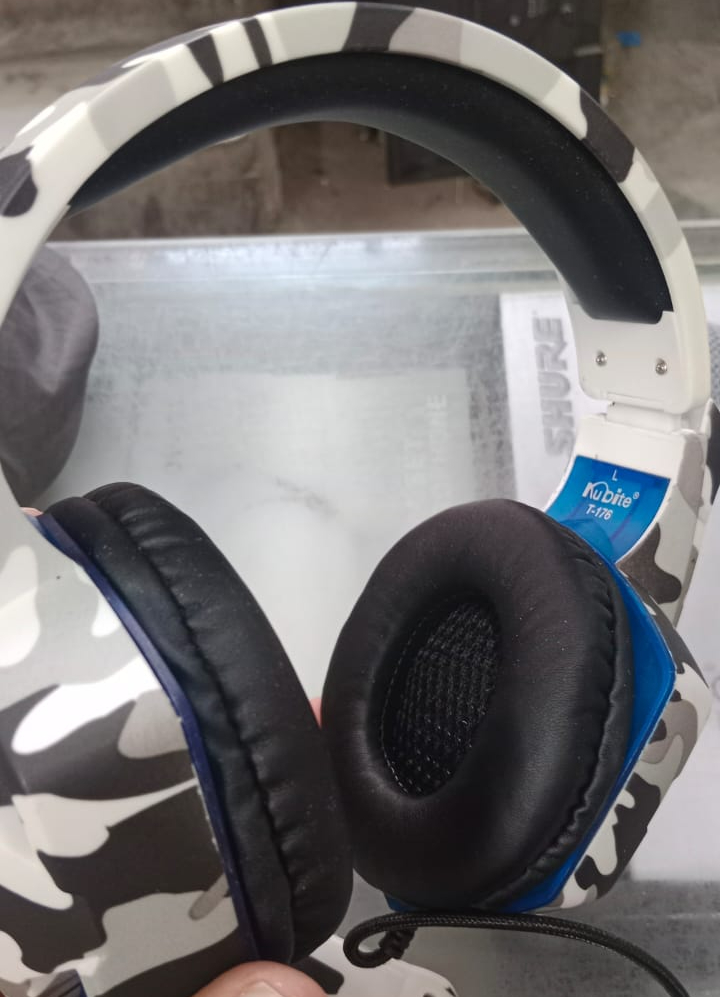 Gaming Headphone T176 Single Pin with Light - Image 2