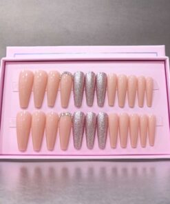 24Pcs O.TWO.O pink Matte Nails with accessories
