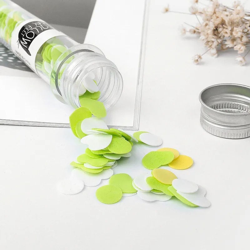 Outdoor Portable Hand Washing Disposable Soap Paper Flakes – 100 PCs in Flower Tube Bottle (Random color) - Image 3