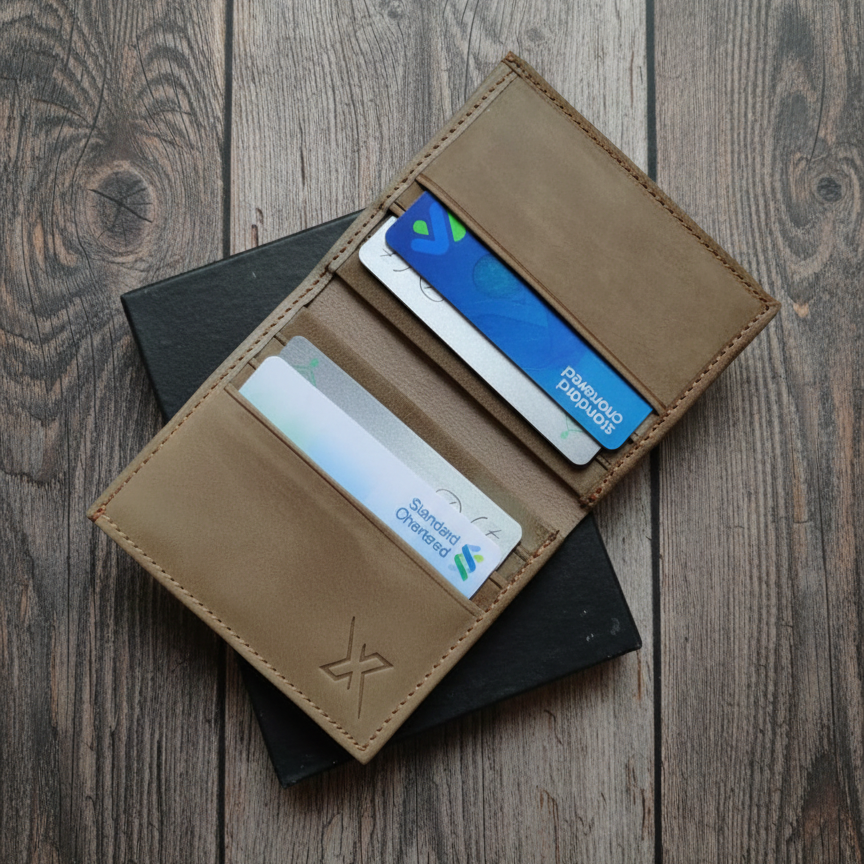 The Signature Hand-Stitched Slim Leather Bifold Wallet Designed for Maximum Durability and Minimalist Everyday Carry Utility - Image 4
