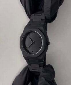 Full BLACK AURA Quartz Watch - Lightweight Design