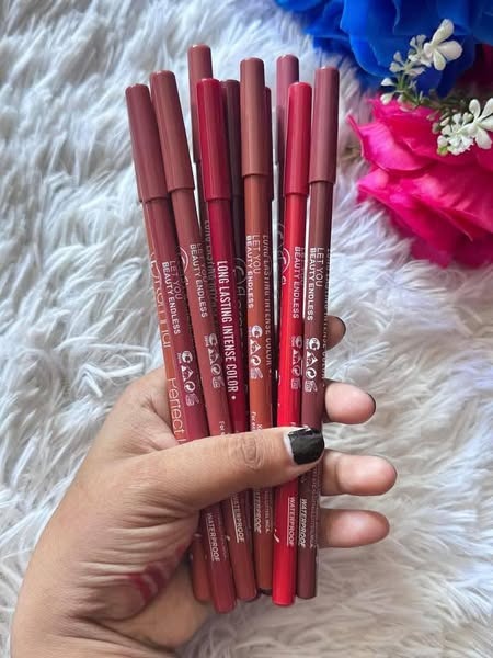 Flormar Perfect Lipliner – Long-Lasting & Intense Color | Smooth Application | Pack of 12 Shades - Image 2