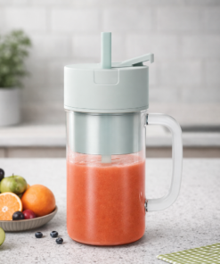 Portable Mini Crusher Juicer – USB Rechargeable Electric Juice Cup with Straw & Handle for Fresh Shakes and Smoothies