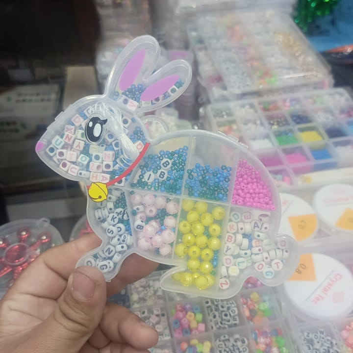 Single DIY Beads Set With Bunny Shape Storage Box For Bracelet And Locket Making With Different Beads In One - Image 4