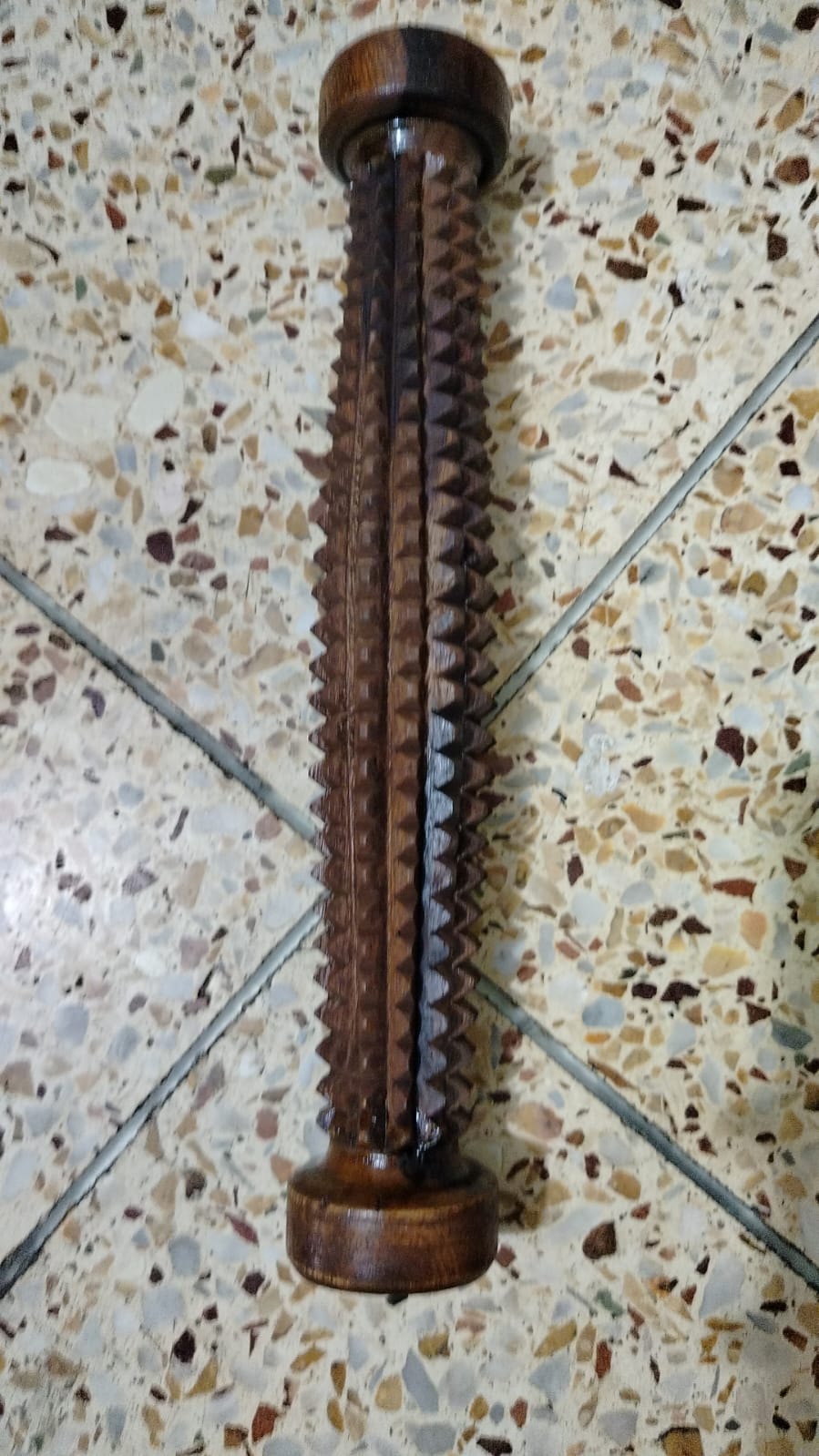 Handcrafted Wooden Palate Massager – Reflexology & Acupuncture Roller - Image 4