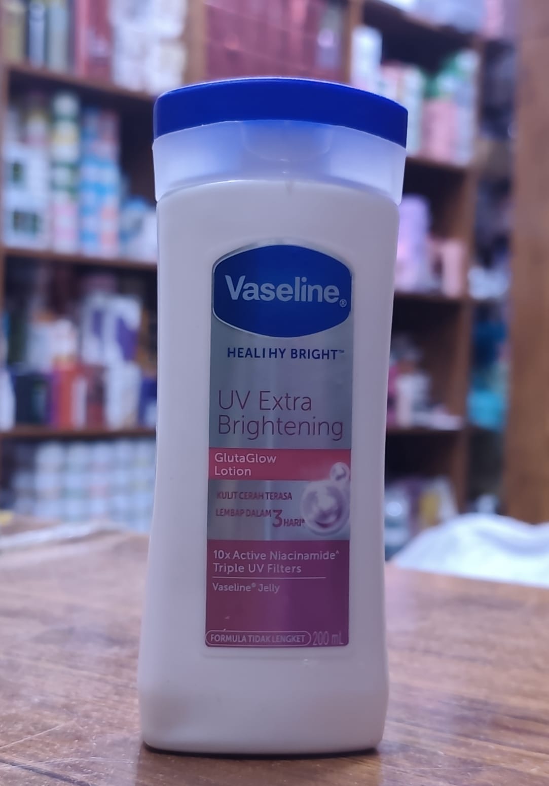 Vaseline UV Brightening Body Lotion - 200ml - Image 4