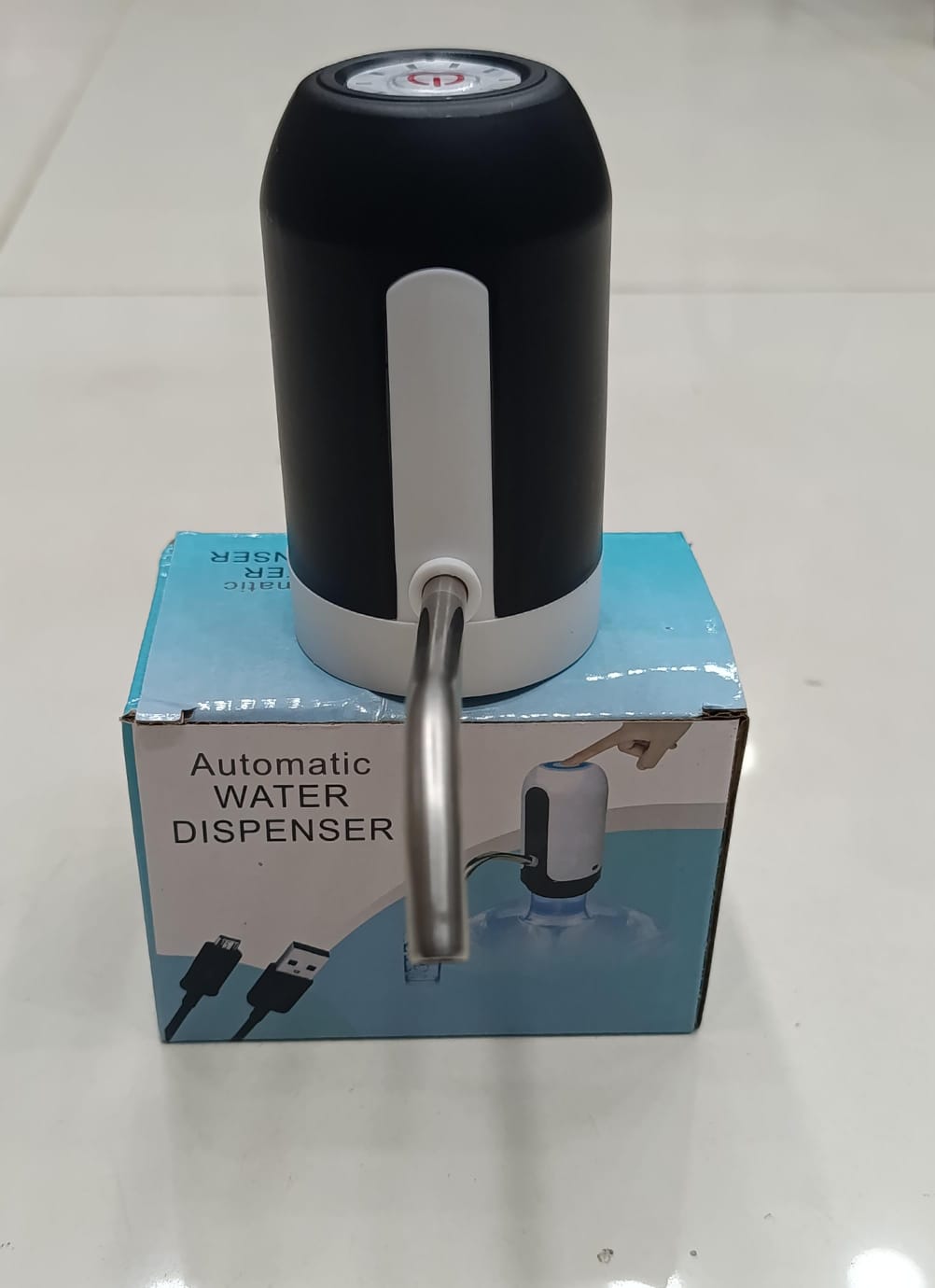 USB Rechargeable Automatic Water Bottle Pump – Electric Drinking Water Dispenser with One-Touch Switch for Gallon Bottles - Image 4