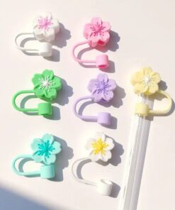 Silicone Flower Stopper Compatible with 40oz Tumbler | Reusable Spill-Resistant Straw Cover | Random Color