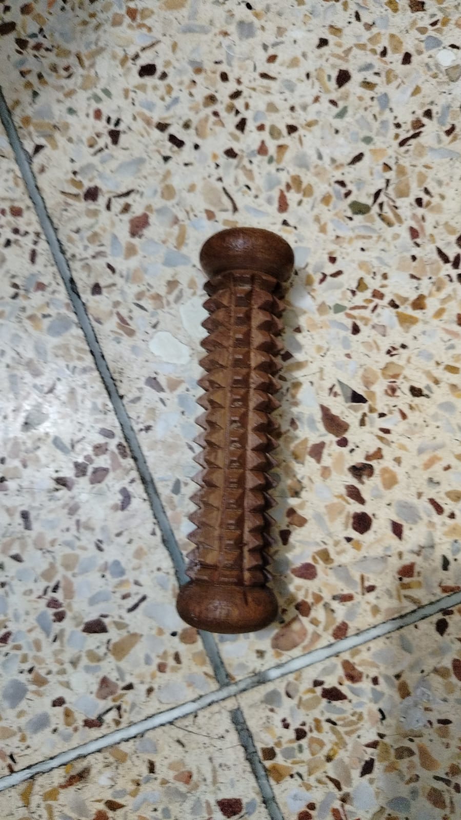 Handcrafted Wooden Palm Massager – Reflexology & Acupressure Hand Roller - Image 4