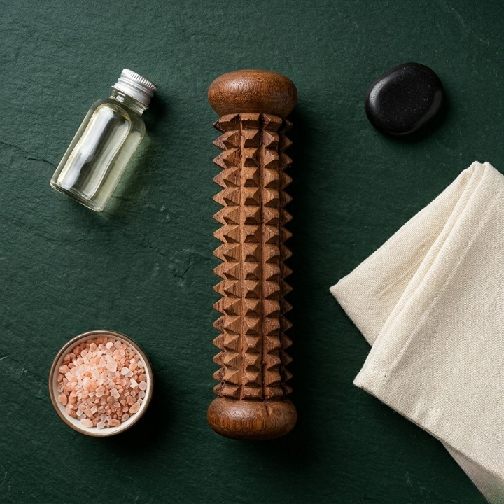 Handcrafted Wooden Palm Massager – Reflexology & Acupressure Hand Roller - Image 3