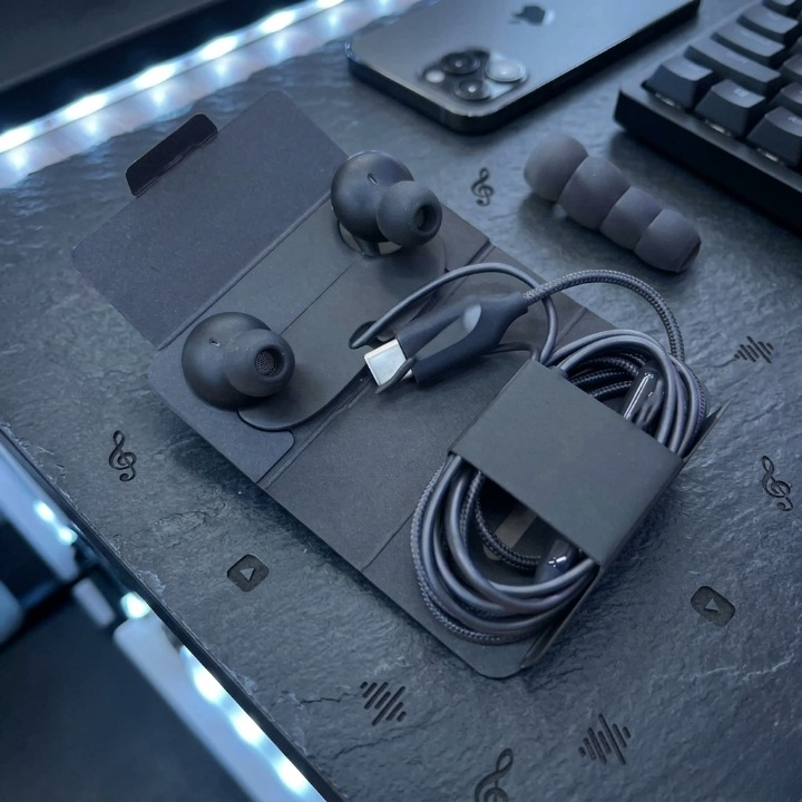 EJK Handsfree USB-C Earphones | Imported Samsung-Style Headphones With Deep Bass | Without Box - Image 2
