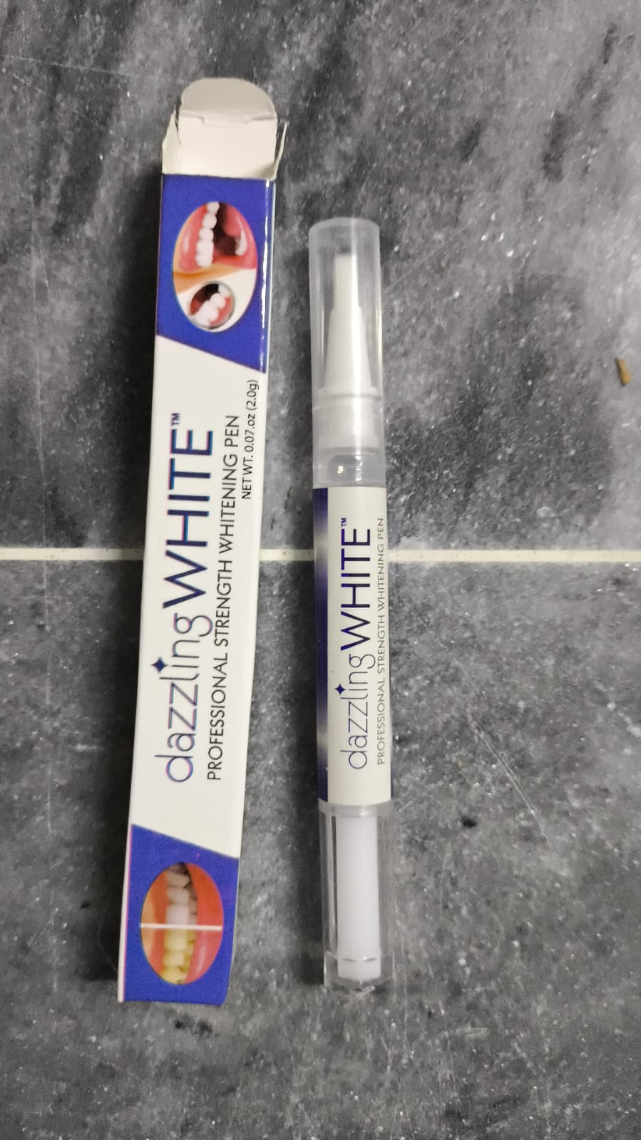 DAZZLING WHITE INSTANT TEETH WHITENING PEN - Image 3