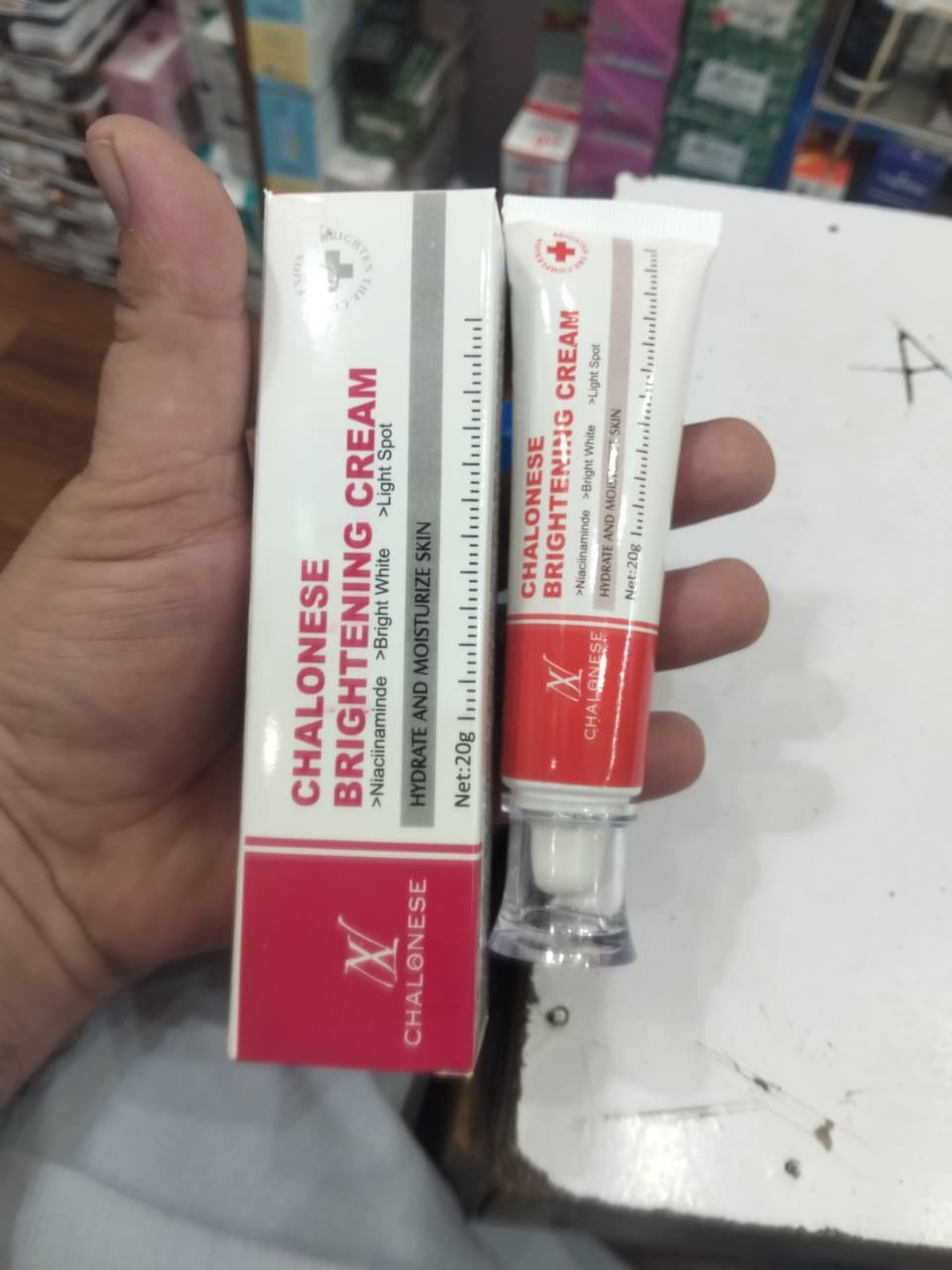 Chalonese Brightening Cream – Skin Lightening & Glow Cream for Even Skin Tone (20g) - Image 4