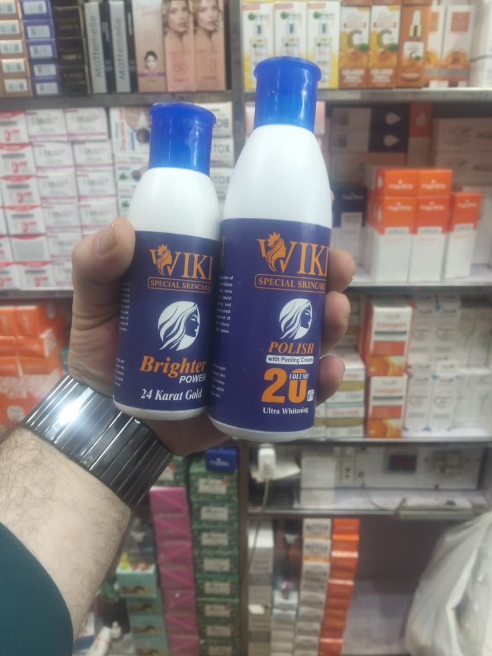 2 In 1 Wiki Skin Polish | Exfoliating & Brightening Face and Body Scrub (237ml) - Image 4