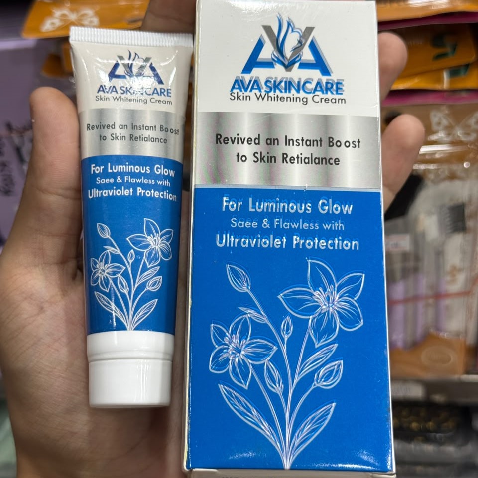 AVA Skin Care Skin Whitening Cream - Daily Facial Moisturizer Designed For Brightening And Improving Skin Tone Appearance - 30g - Image 3