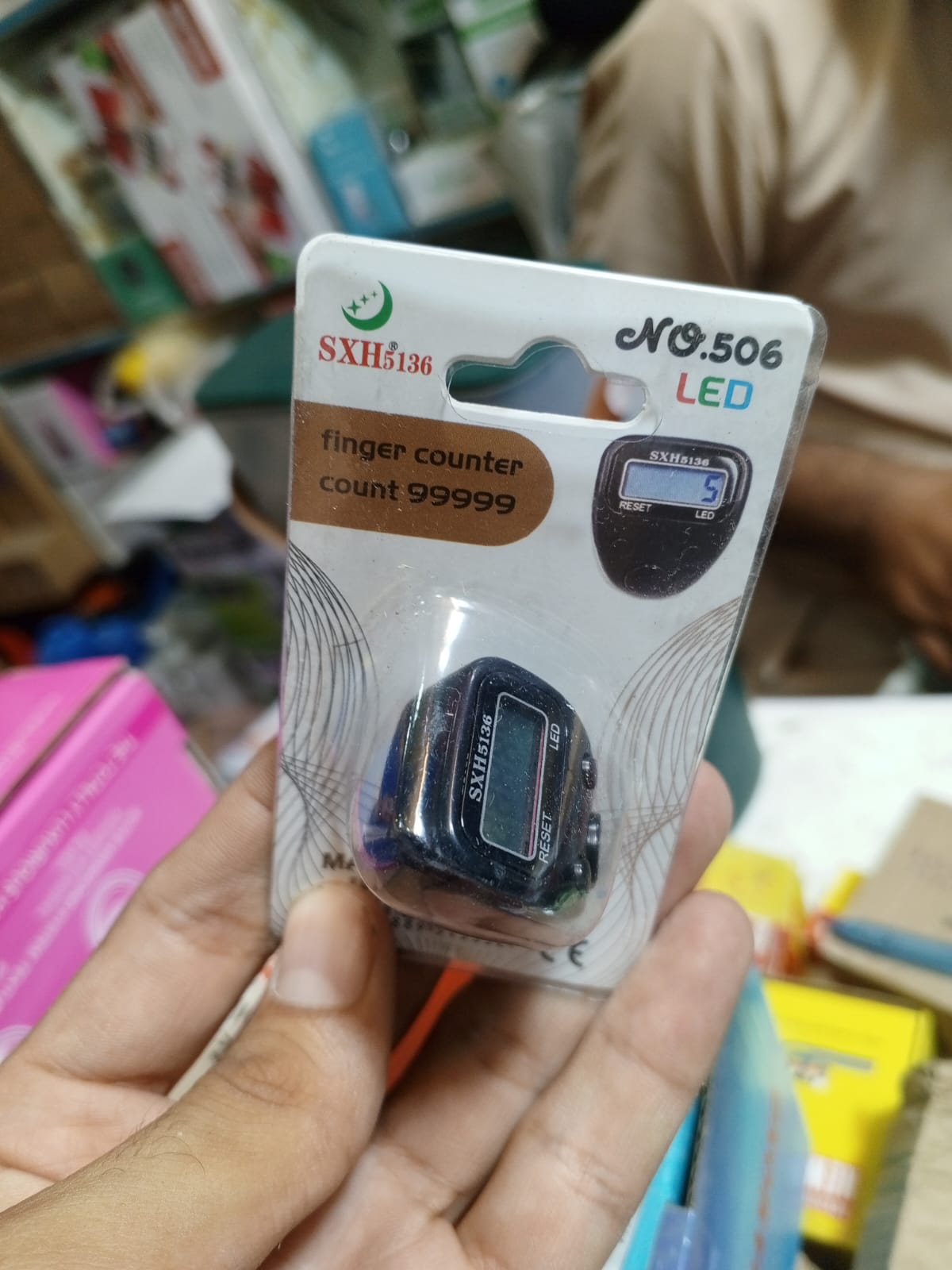 Digital Finger Counter LED Electronic Tasbeeh & Tally Counter 99999 Counts | Random Color - Image 4