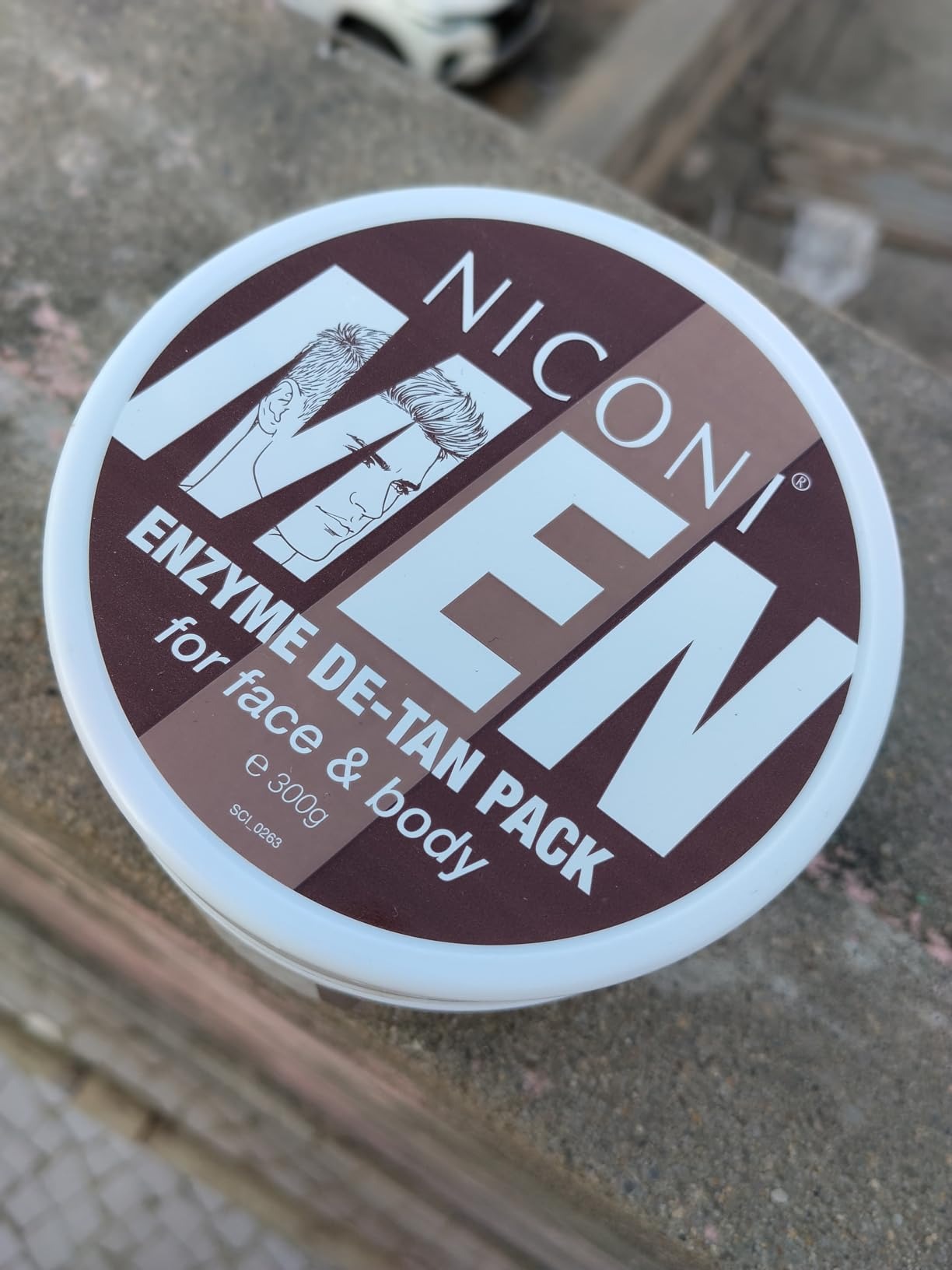 NICONI MEN Enzyme De-Tan Pack for Face & Body – Deep Cleansing & Skin Brightening Tan Removal Cream - 100g - Image 4